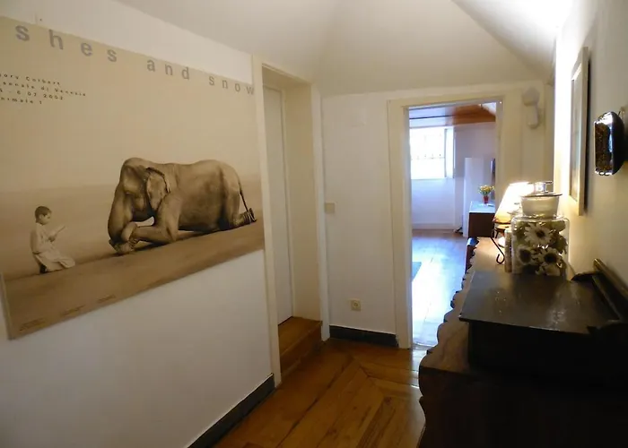 Апартаменты New Listing Lovely At Alfama Max 4pax